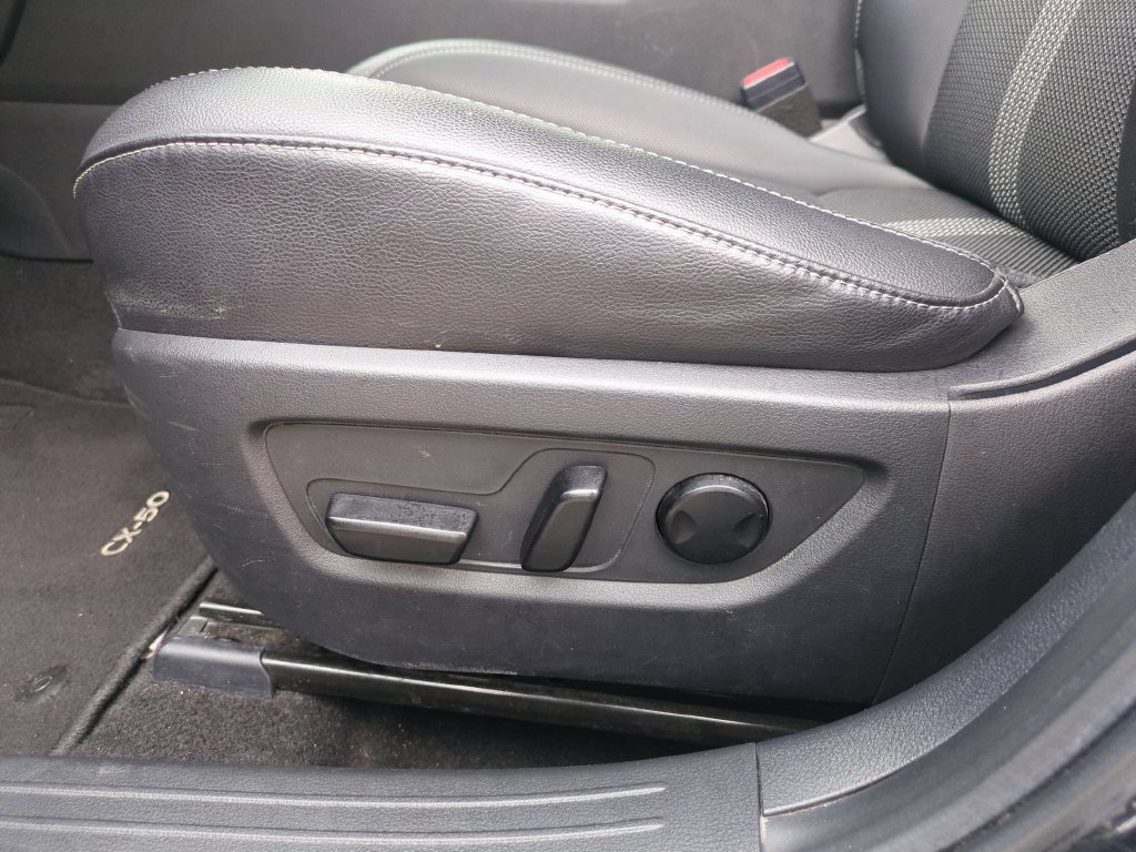 Used 2025 MAZDA CX-50 AWD 2.5 S w/ Preferred Package image 14
