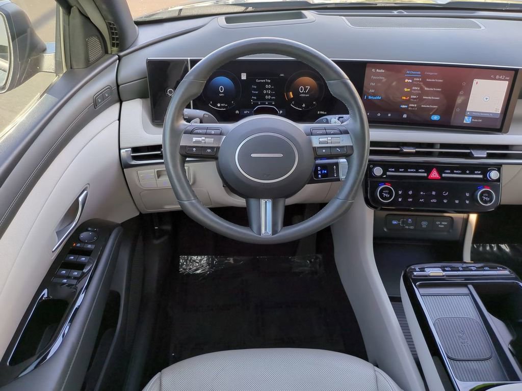 Certified 2025 Hyundai Tucson Limited image 15