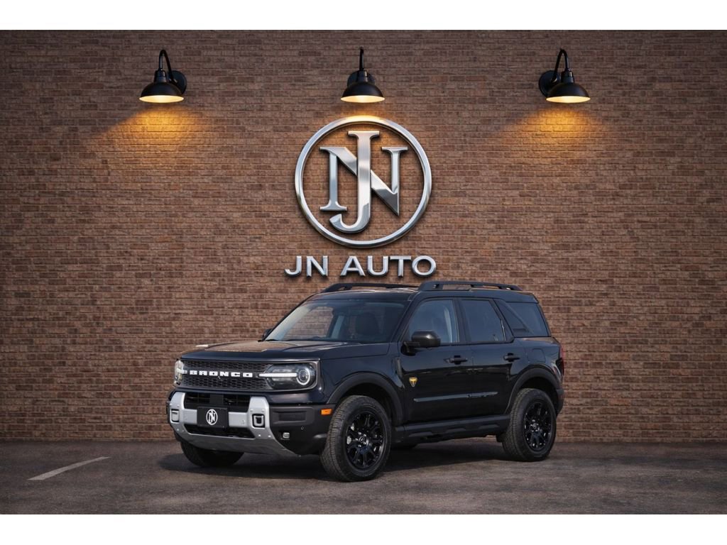 Used 2025 Ford Bronco Sport Badlands image 1
