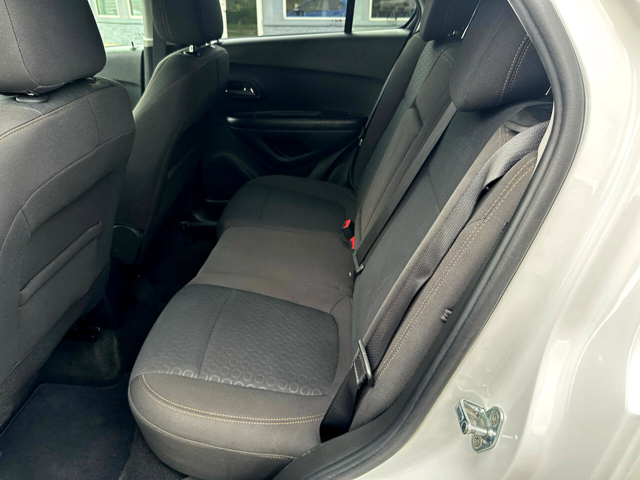 Used 2022 Chevrolet Trax LS w/ Tint and Cruise Package image 24