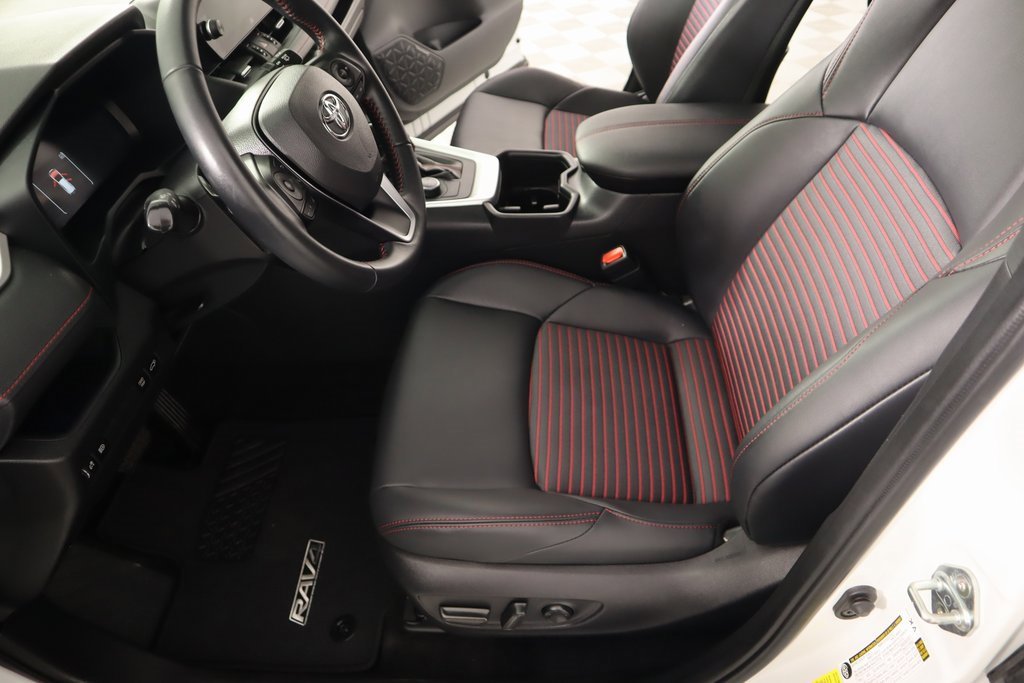 Used 2024 Toyota RAV4 XSE image 11
