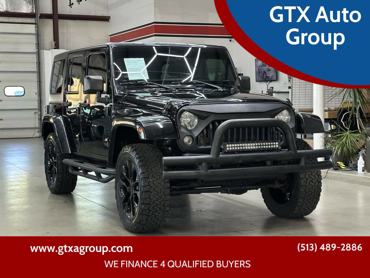 Used 2015 Jeep Wrangler Unlimited Sahara w/ Connectivity Group image 1