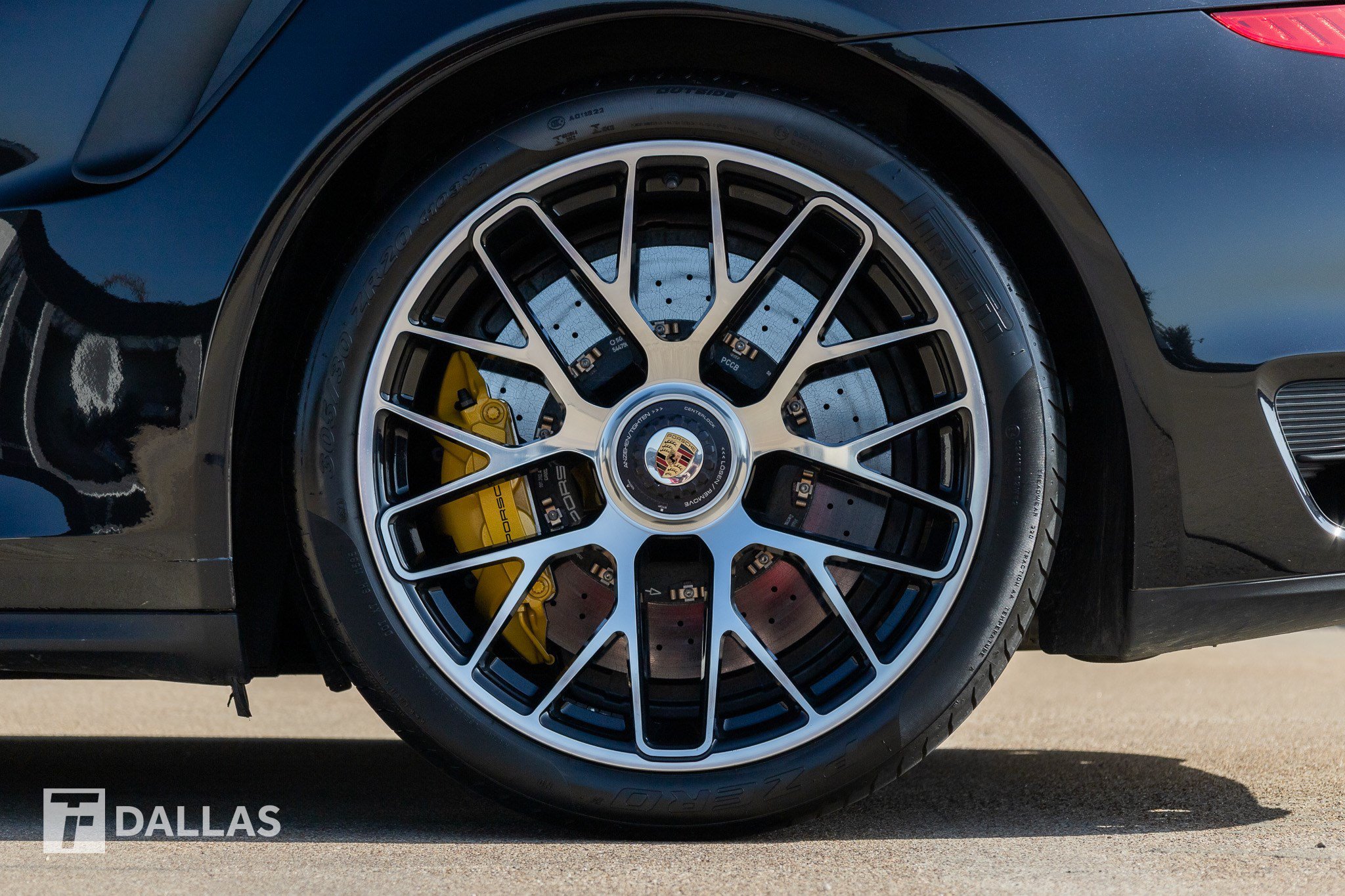 Used 2015 Porsche 911 Turbo S AWD/4WD image 9
