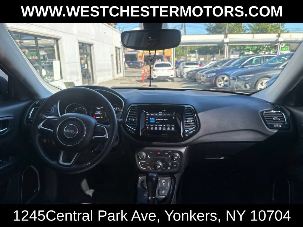 Used 2021 Jeep Compass Latitude w/ Sun and Sound Group AWD/4WD image 21