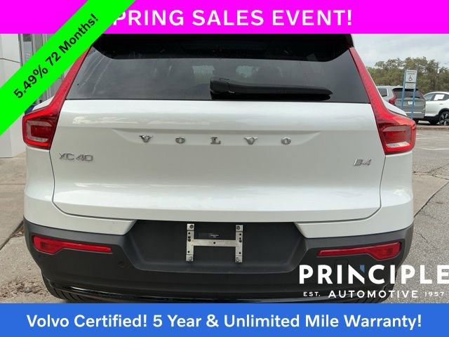 Certified 2023 Volvo XC40 B4 Ultimate w/ Protection Package Premier FWD image 13