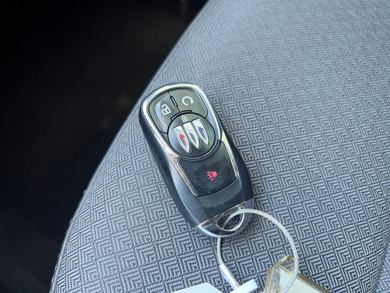Used 2025 Buick Encore GX Preferred FWD image 21