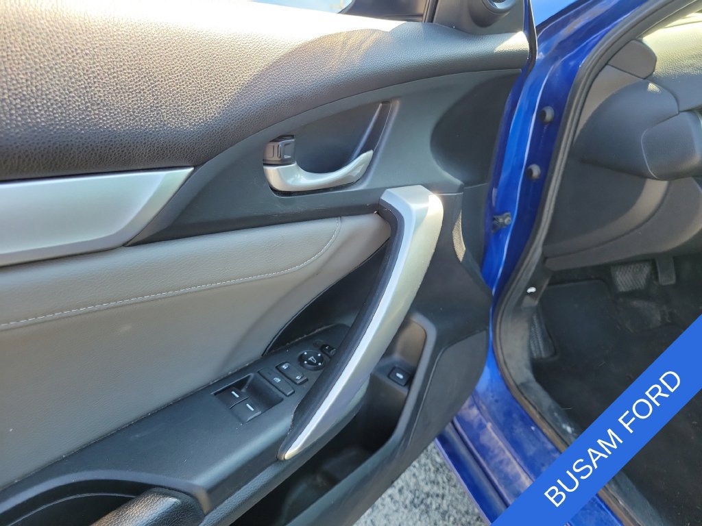 Used 2018 Honda Civic EX-L image 11