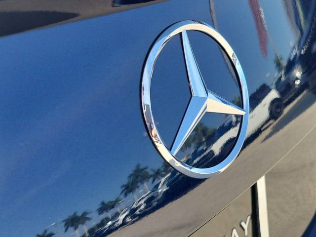 Used 2023 Mercedes-Benz C 300 4MATIC Sedan image 11