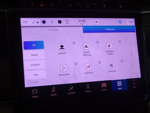 Used 2025 Jeep Grand Cherokee L Limited image 40