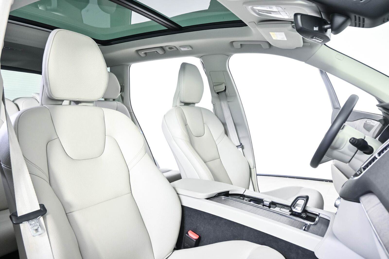 Used 2023 Volvo XC90 B6 Plus w/ Protection Package Premier AWD/4WD image 23
