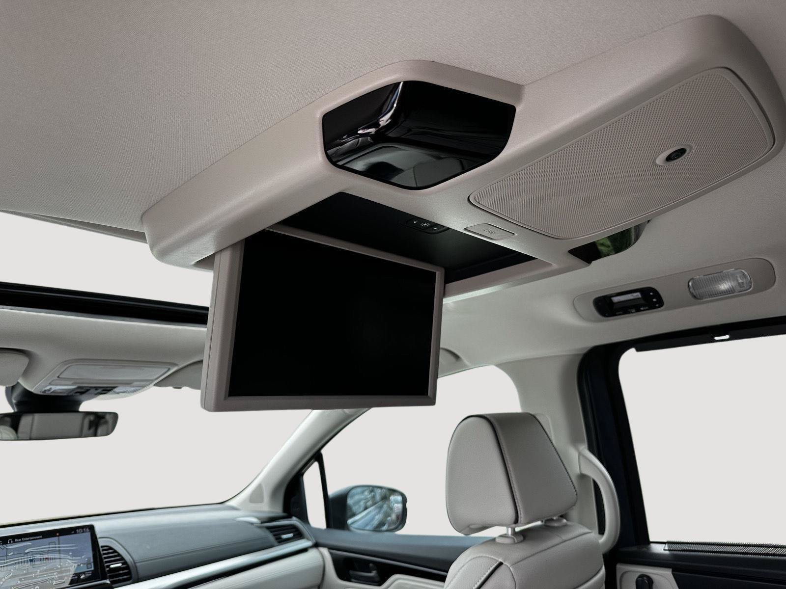 Certified 2026 Honda Odyssey Touring image 26