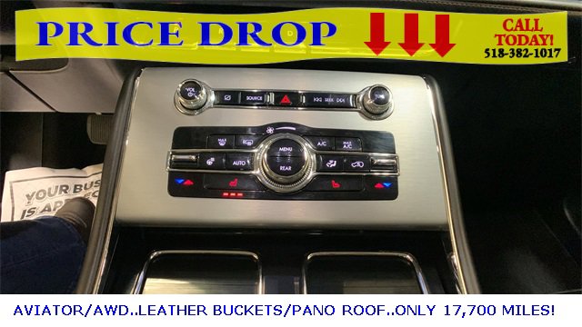 Used 2023 Lincoln Aviator AWD w/ Premium Package image 45