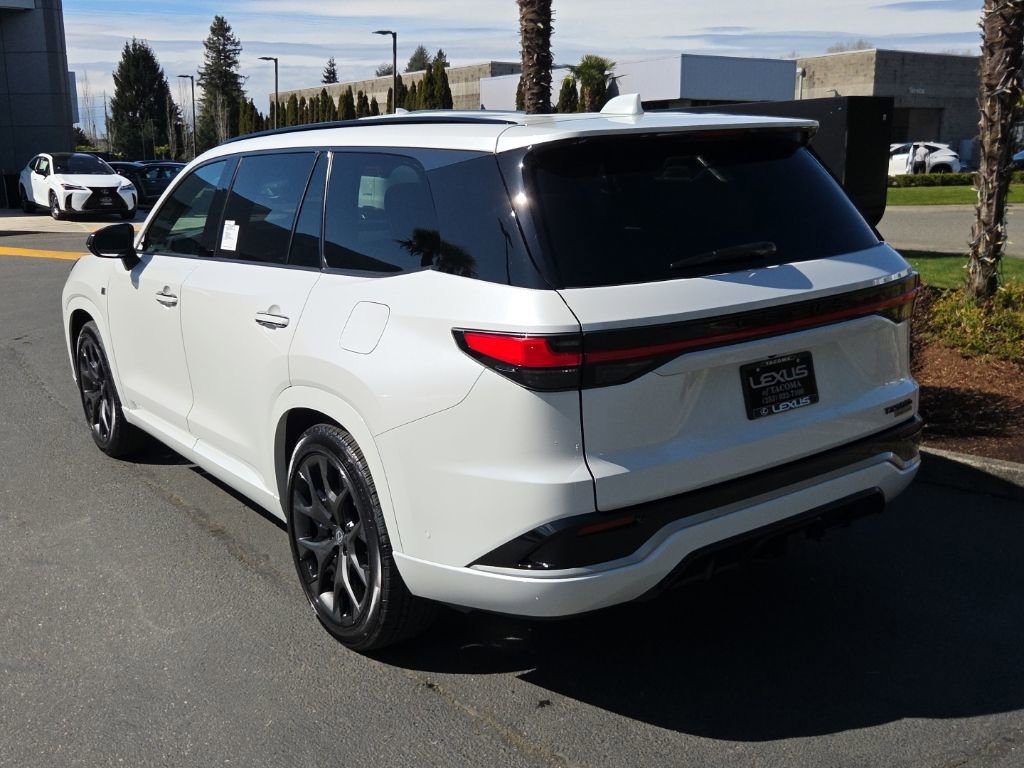 New 2026 Lexus TX 500h AWD image 3