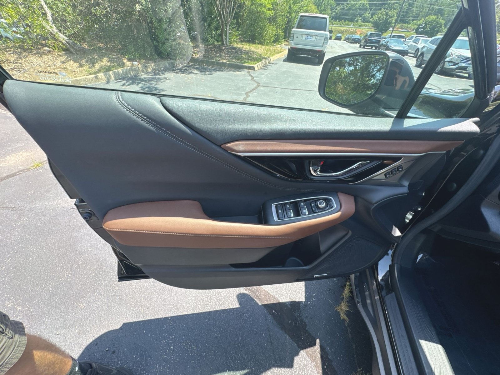 Used 2020 Subaru Outback Touring XT AWD/4WD image 9