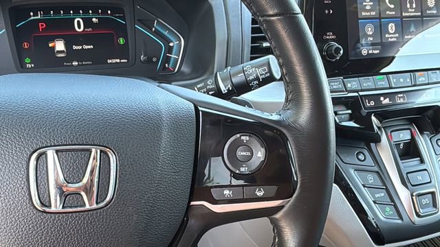 Used 2023 Honda Odyssey Touring image 23