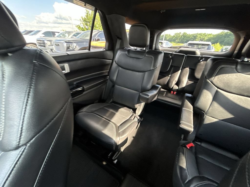 Used 2022 Ford Explorer ST w/ Equipment Group 401A AWD/4WD image 16