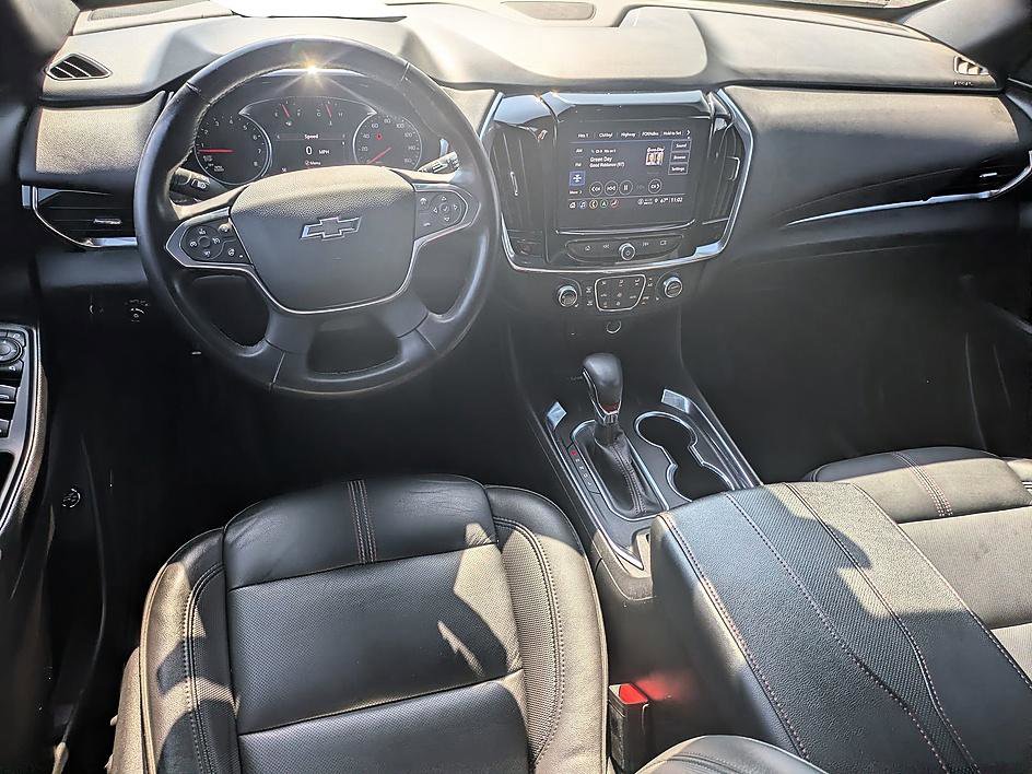 Used 2023 Chevrolet Traverse RS image 29