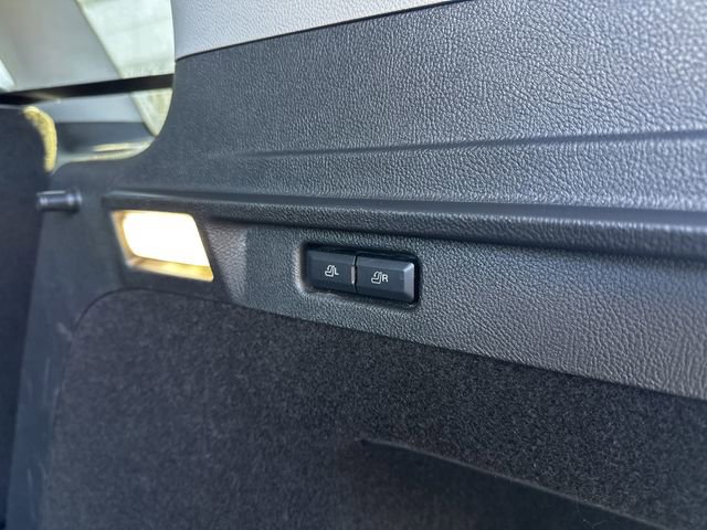 Used 2022 Lincoln Corsair AWD w/ Premium Package image 44