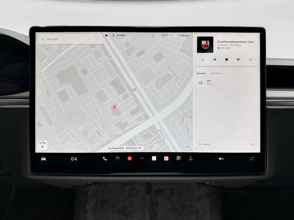 Used 2024 Tesla Model X image 9