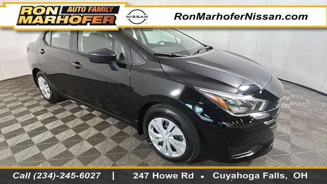 Used 2025 Nissan Versa S w/ Trunk Package