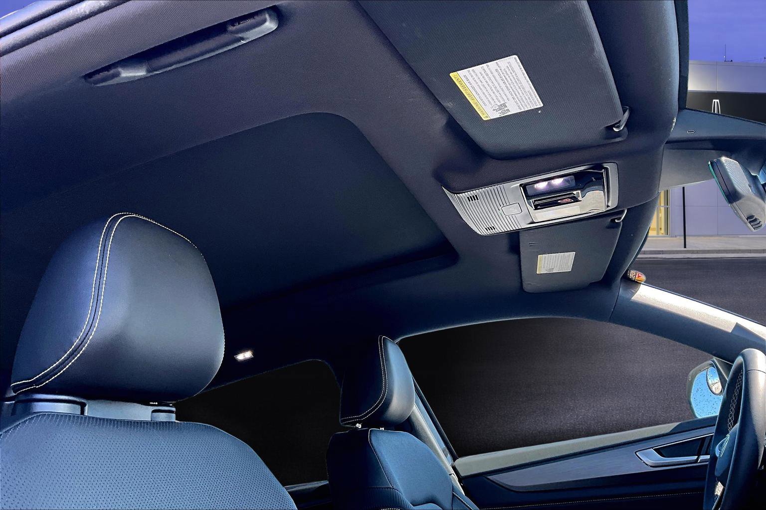 Used 2024 Volkswagen Atlas Cross Sport SE w/ Panoramic Sunroof Package image 28