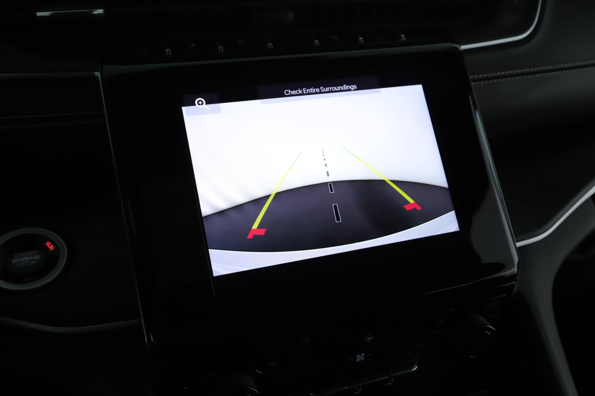 Used 2024 Jeep Grand Cherokee Altitude image 13