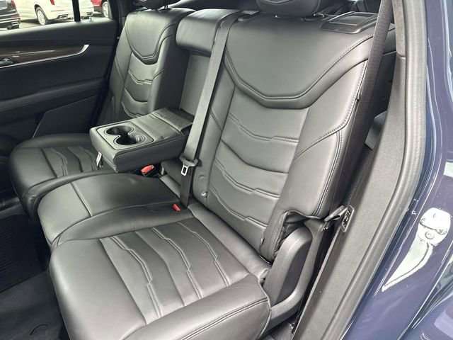 Certified 2025 Cadillac XT6 Premium Luxury w/ Platinum Package AWD/4WD image 33