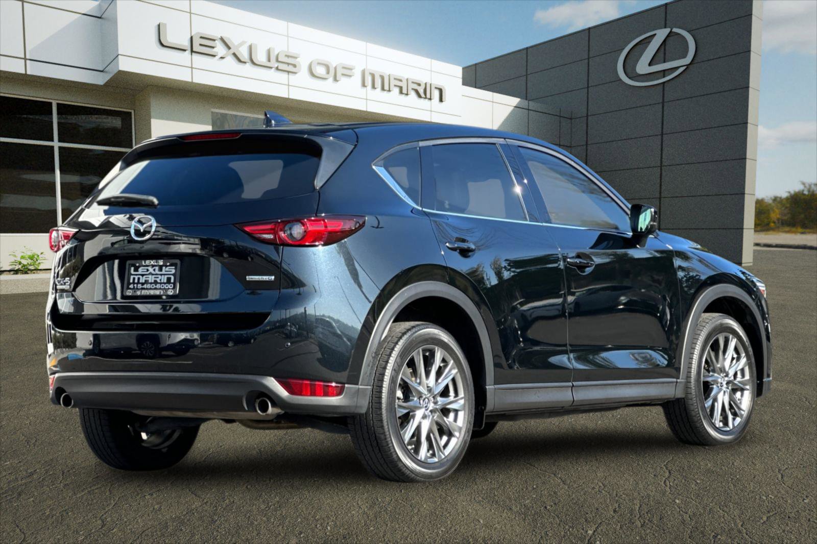 Used 2020 MAZDA CX-5 Signature image 8