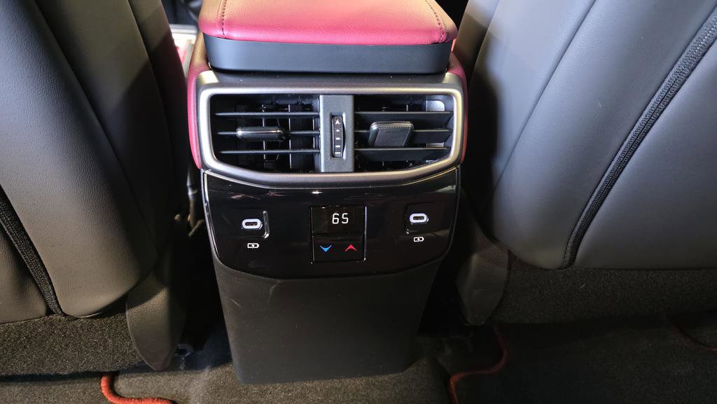 Certified 2024 Lexus RX 500h F Sport image 26