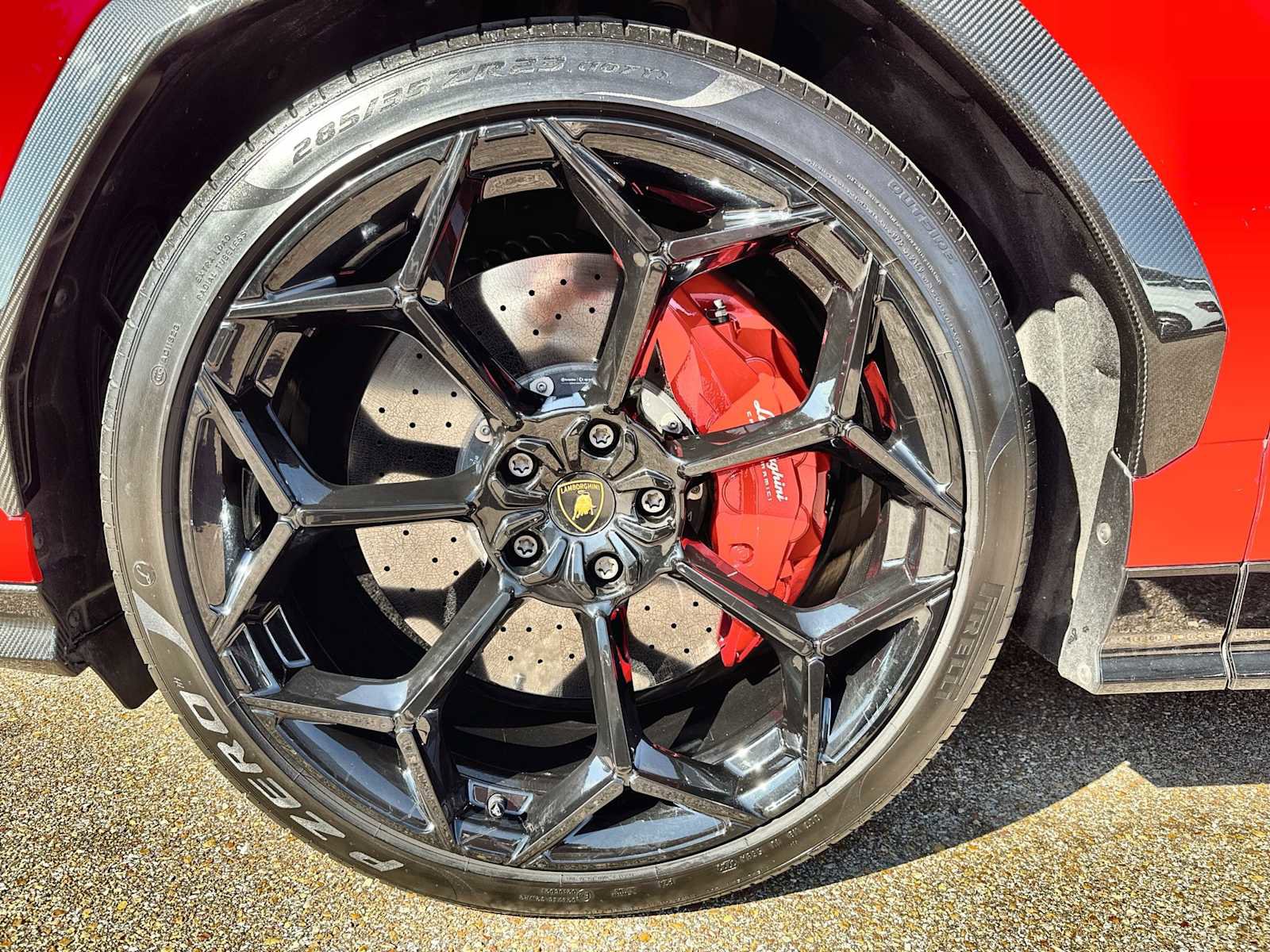 Used 2024 Lamborghini Urus Performante AWD/4WD image 14