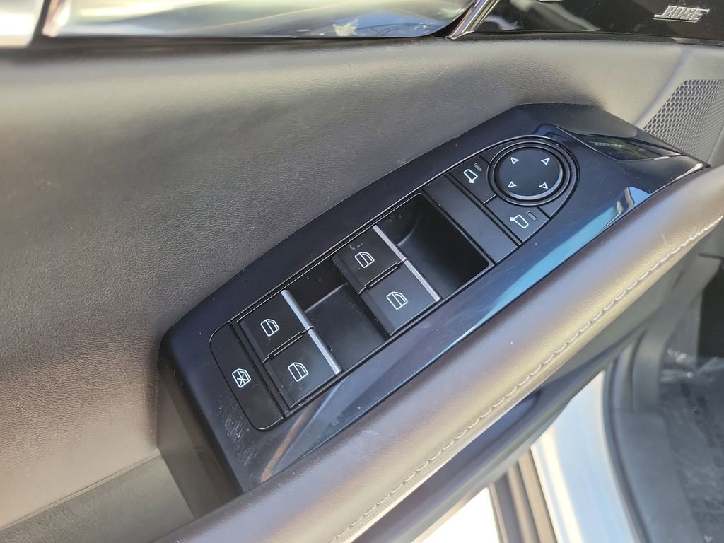 Used 2021 MAZDA CX-30 FWD 2.5 S w/ Premium Package image 19