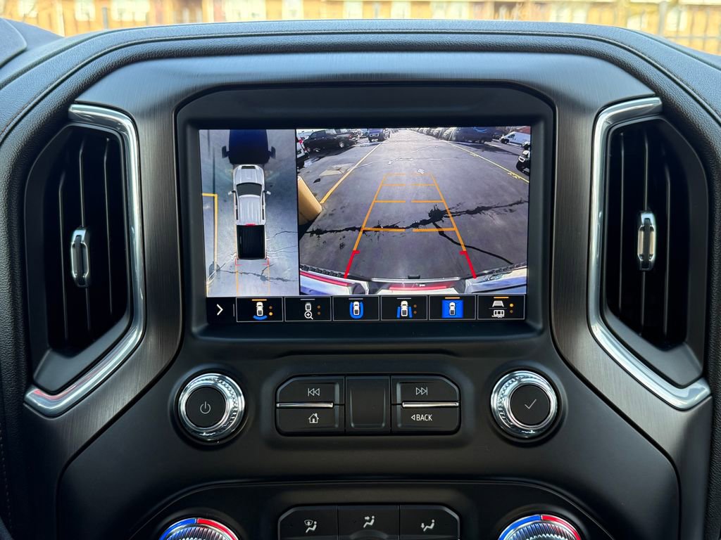 Used 2020 GMC Sierra 2500 AT4 w/ AT4 Premium Package image 23