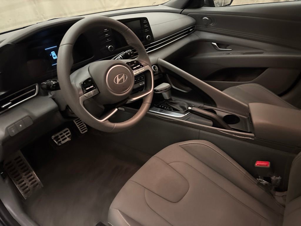Certified 2026 Hyundai Elantra Sport FWD image 12