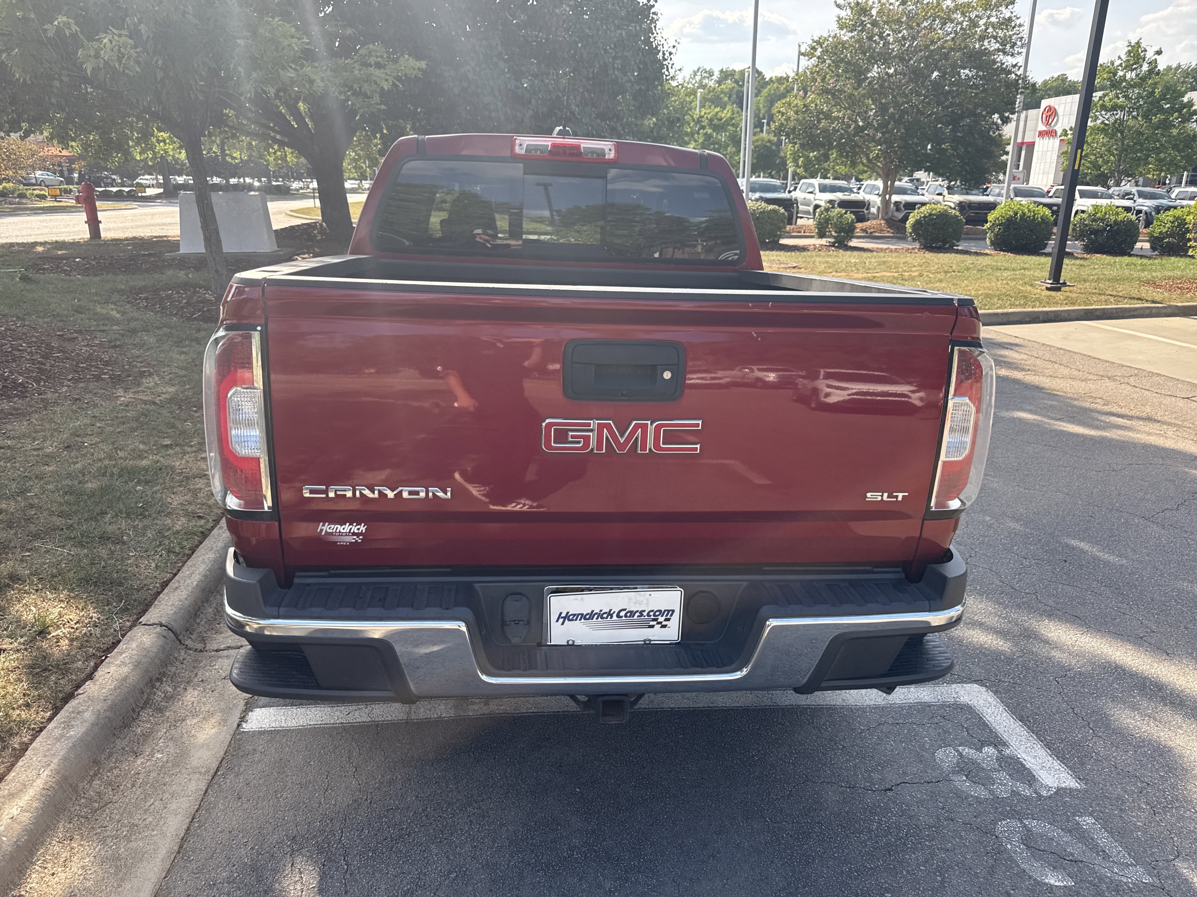 Used 2017 GMC Canyon SLT w/ Driver Alert Package AWD/4WD image 11