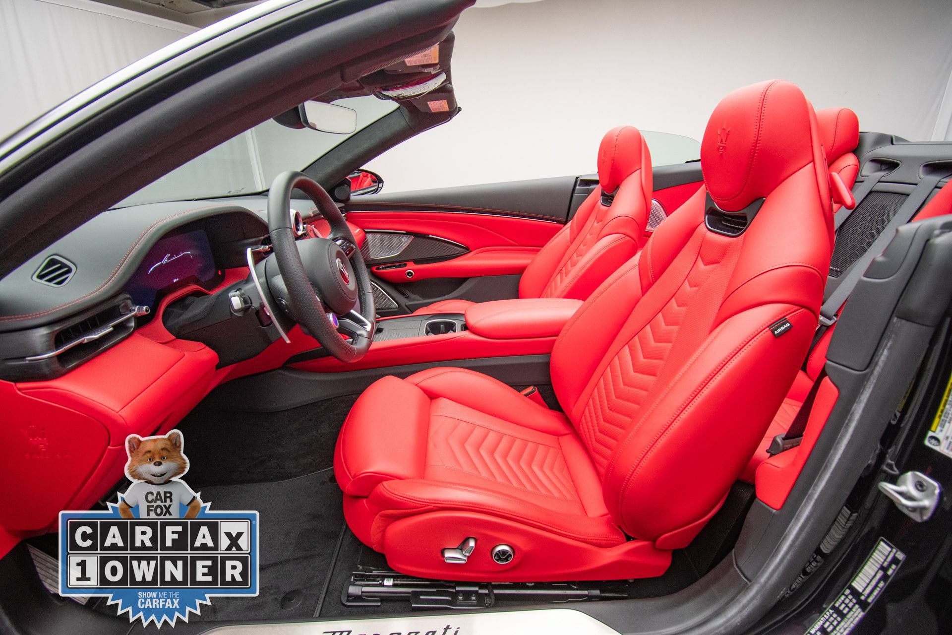 Used 2024 Maserati GranCabrio Trofeo AWD/4WD image 20