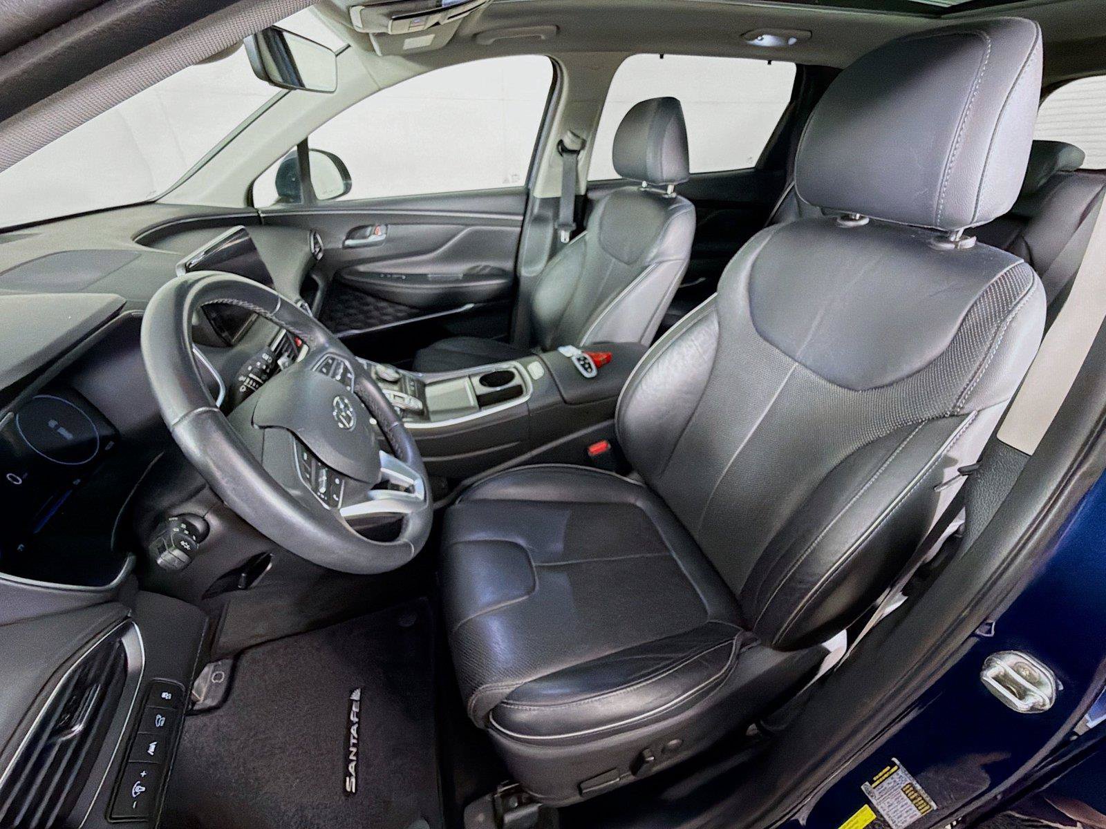Used 2021 Hyundai Santa Fe SEL w/ Convenience + Premium Package AWD/4WD image 2