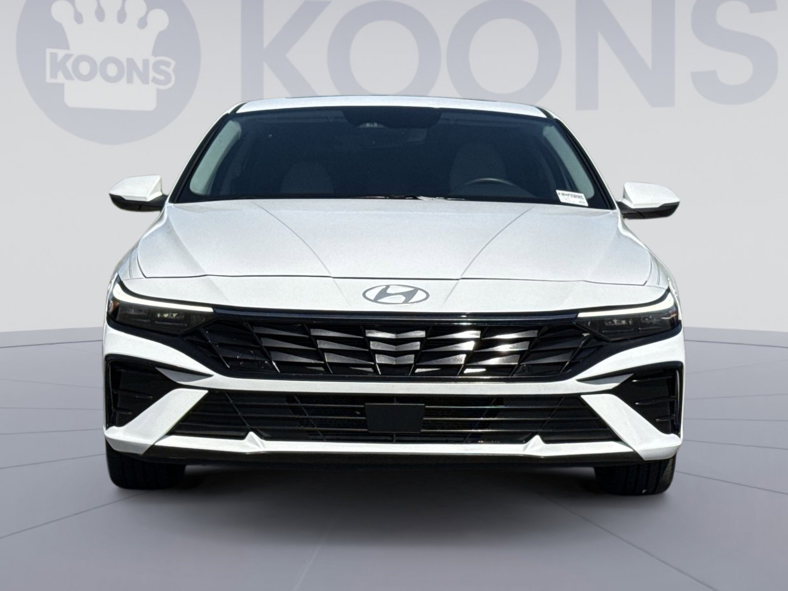 Used 2025 Hyundai Elantra Limited FWD image 11