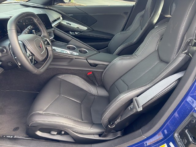 Certified 2026 Chevrolet Corvette Stingray Coupe w/ 1LT RWD image 9