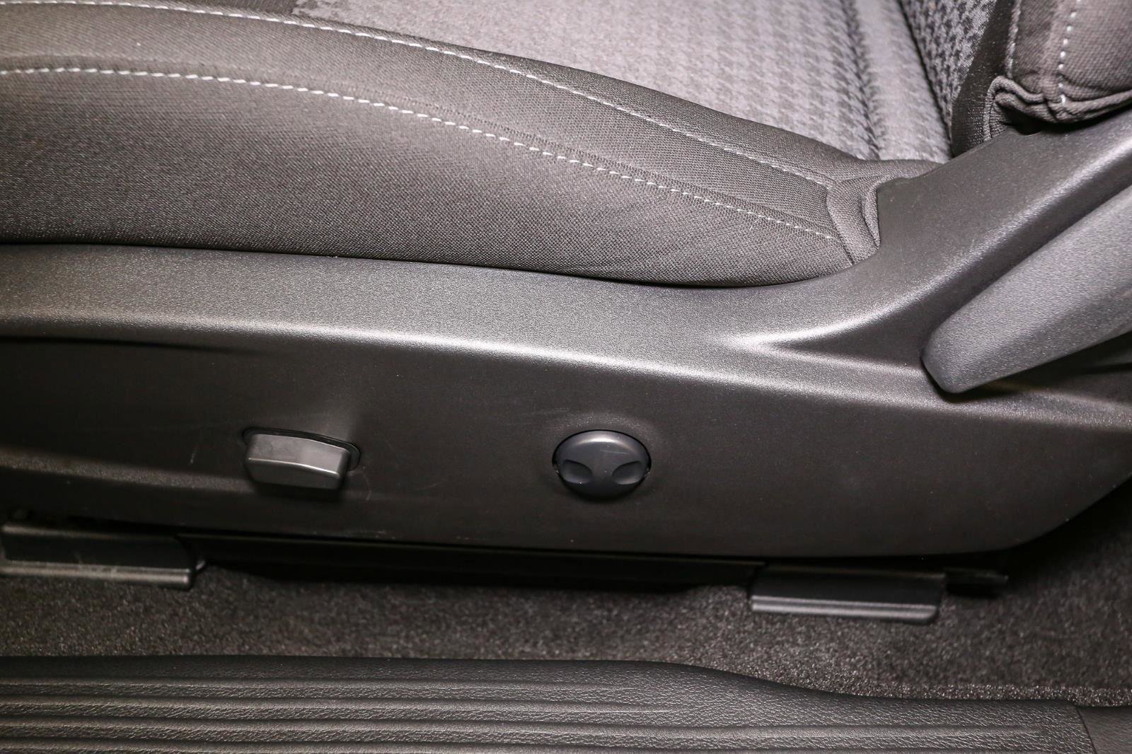 Used 2023 Dodge Challenger R/T Scat Pack w/ Scat Pack Stripe image 44