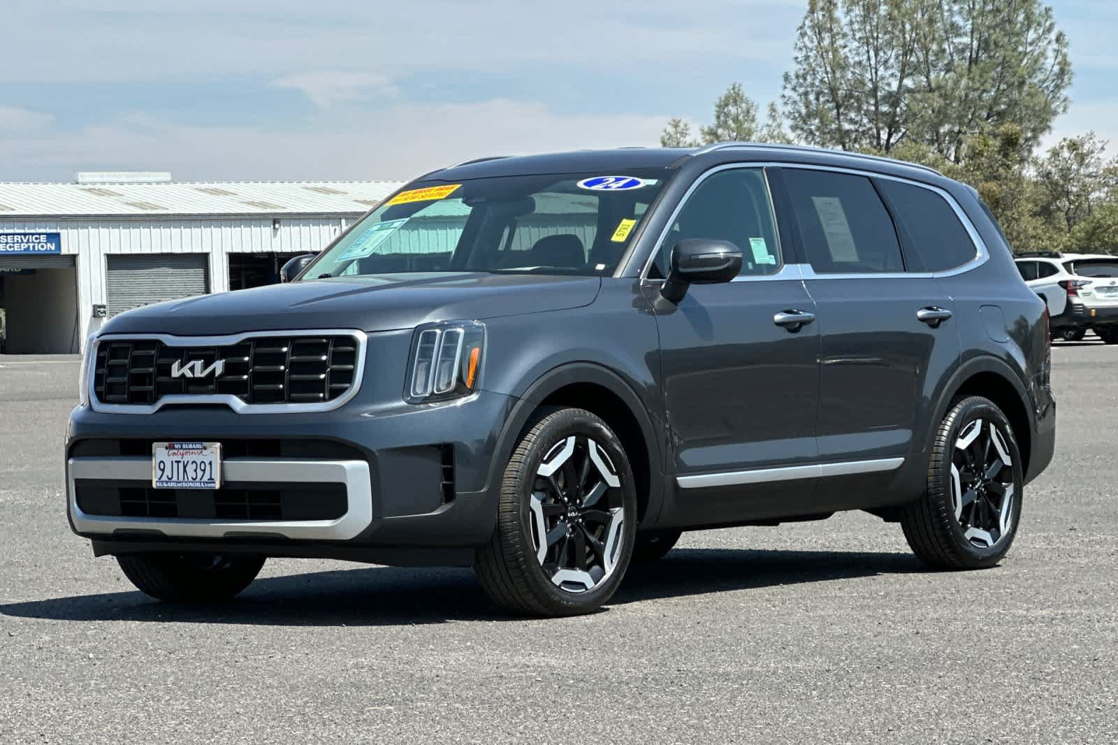 Used 2024 Kia Telluride S AWD/4WD image 7
