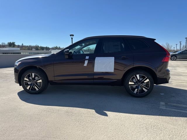 New 2026 Volvo XC60 B5 Plus w/ Protection Package Premier image 4