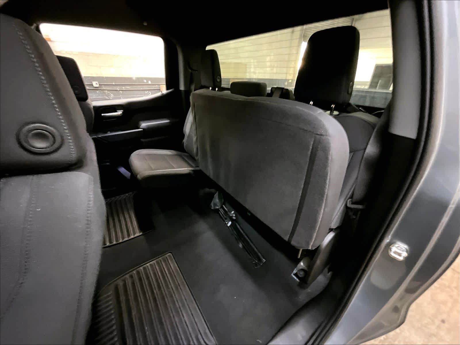 Used 2026 Chevrolet Silverado 1500 Custom RWD image 28