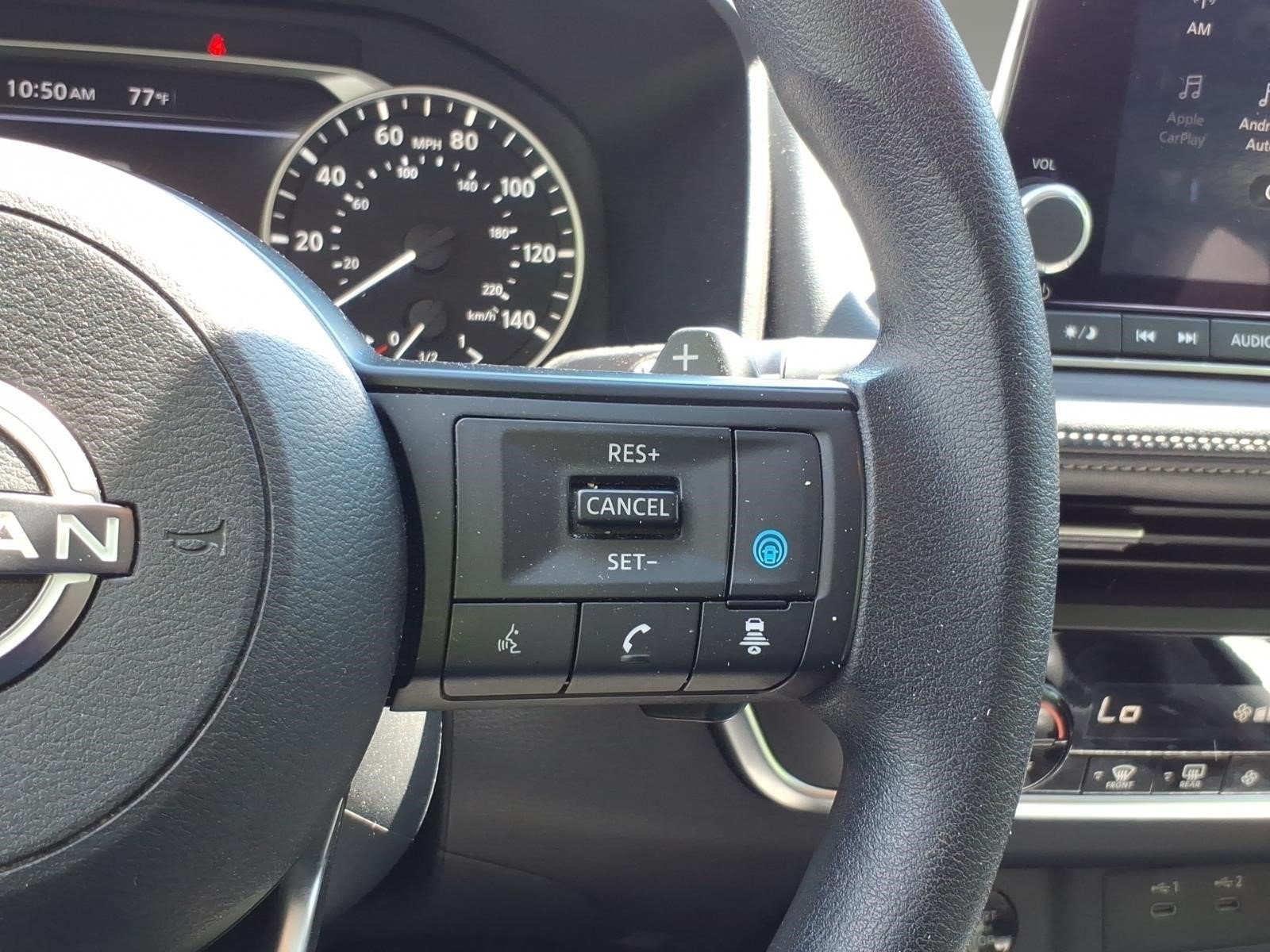 Used 2024 Nissan Rogue SV AWD/4WD image 13