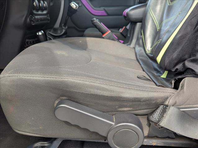 Used 2018 Jeep Wrangler Unlimited Sport S image 13