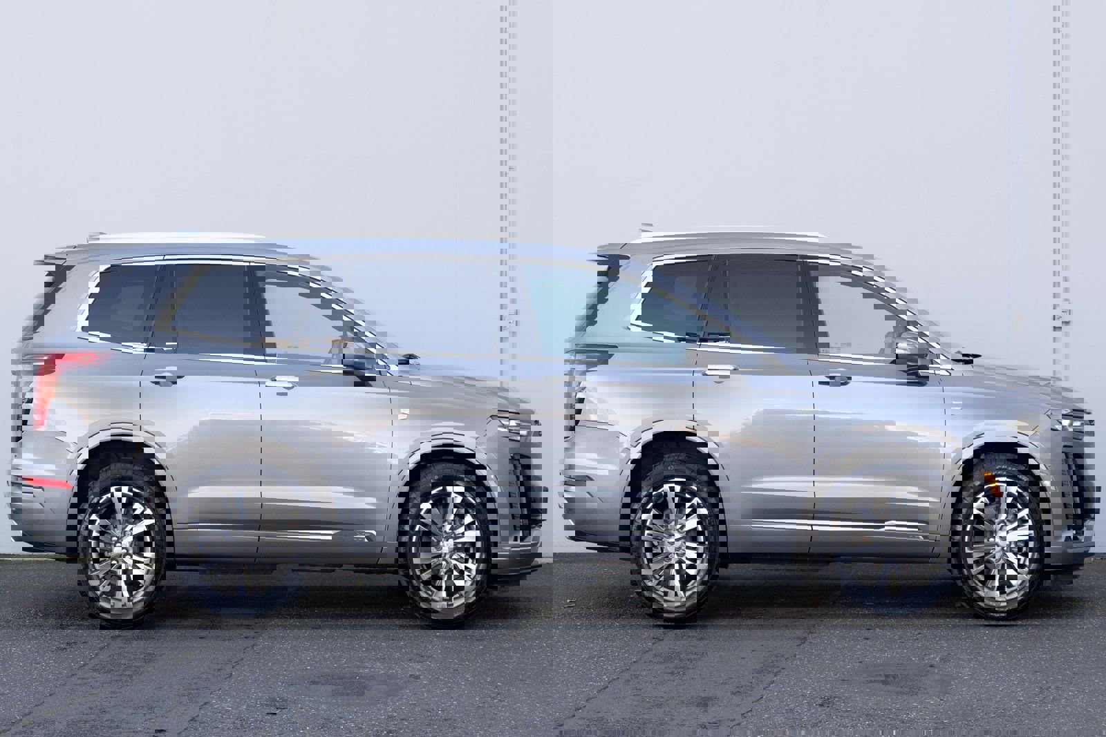 Used 2021 Cadillac XT6 Premium Luxury image 32