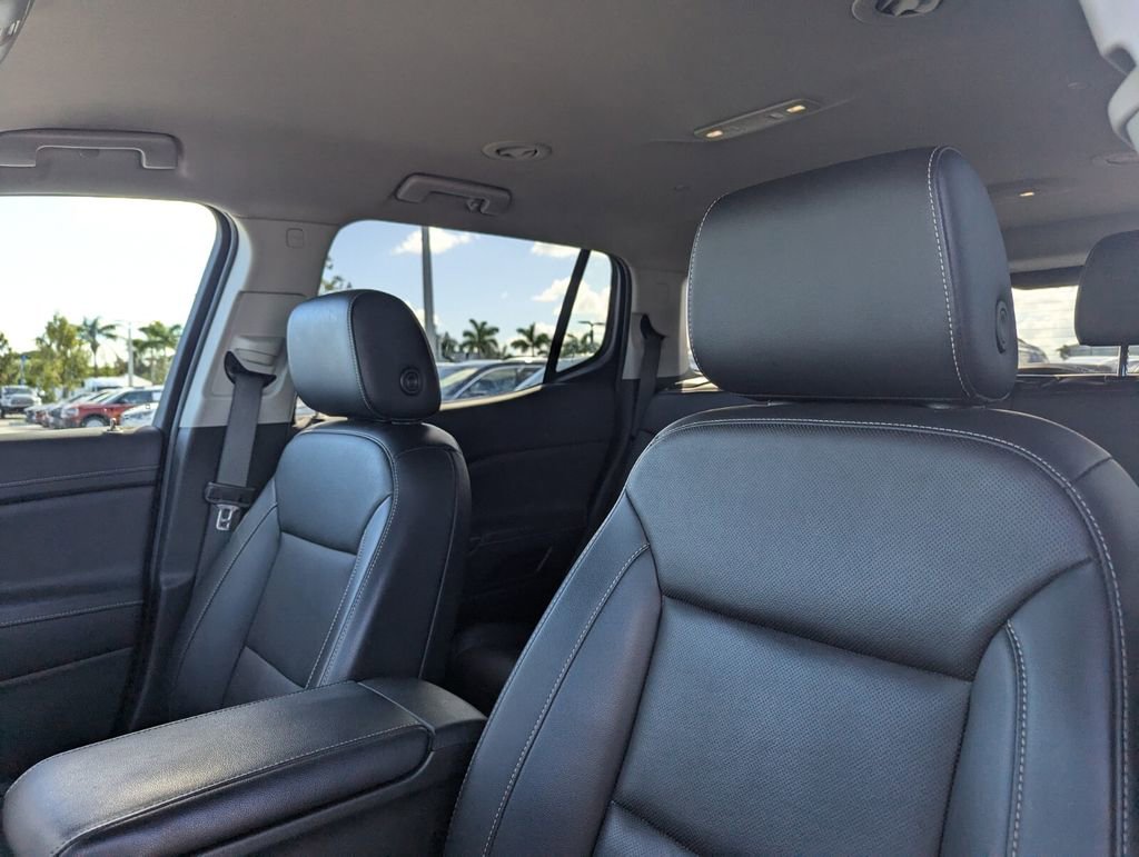 Used 2021 GMC Acadia SLT w/ Elevation Edition image 21