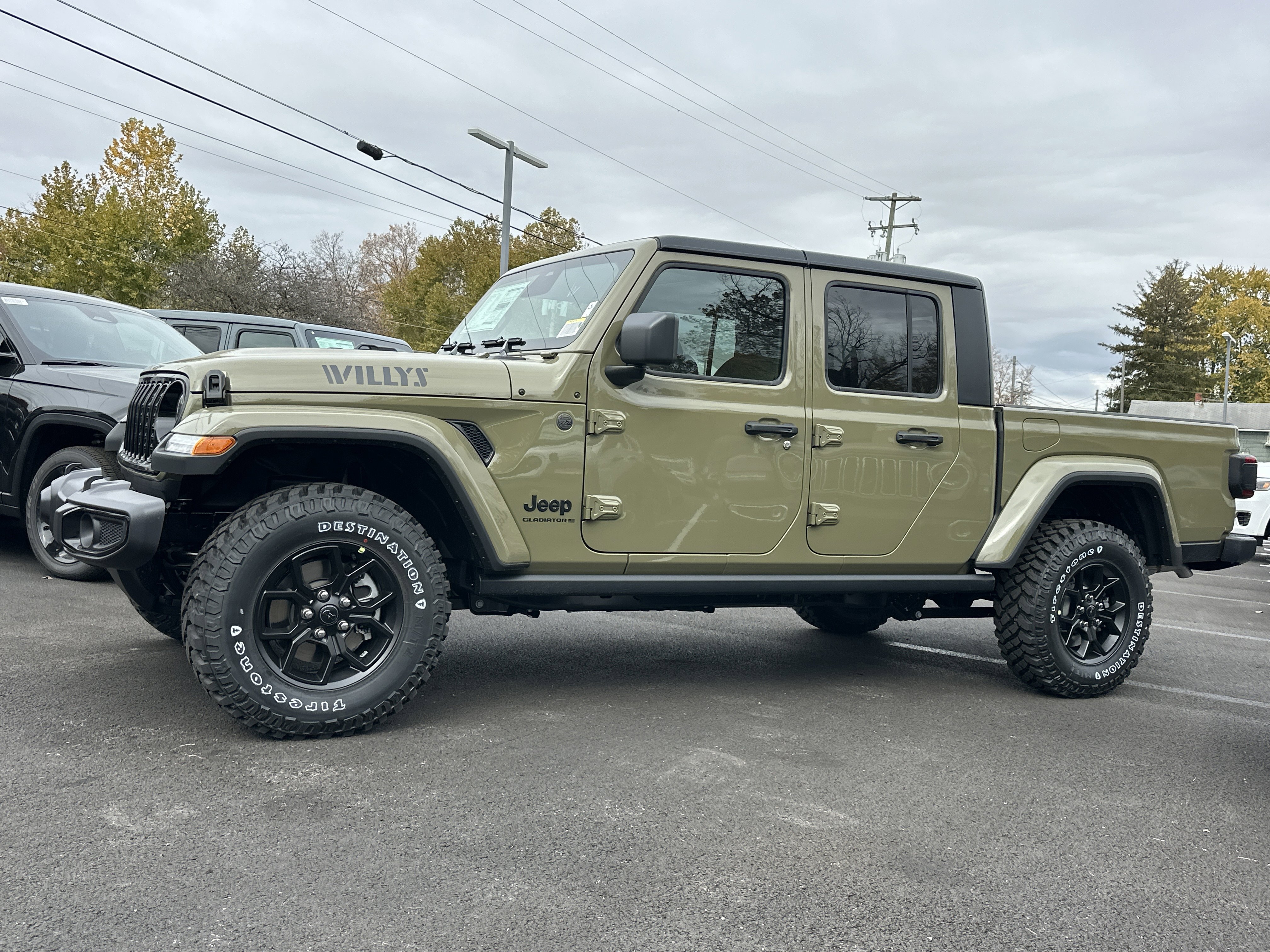 New 2026 Jeep Gladiator Willys image 22