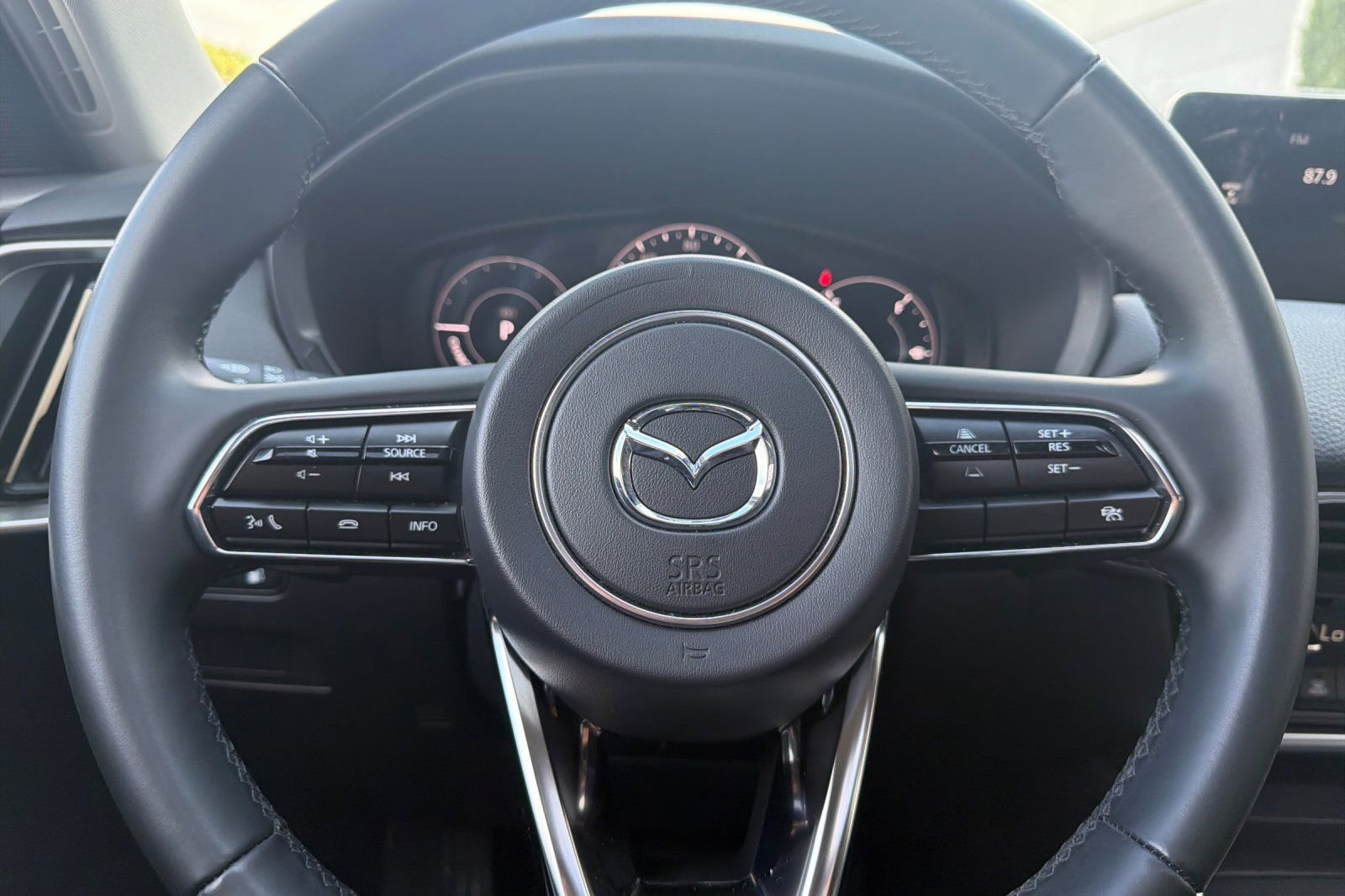 Certified 2024 MAZDA CX-90 Plug-In Hybrid w/ Preferred AWD/4WD image 23