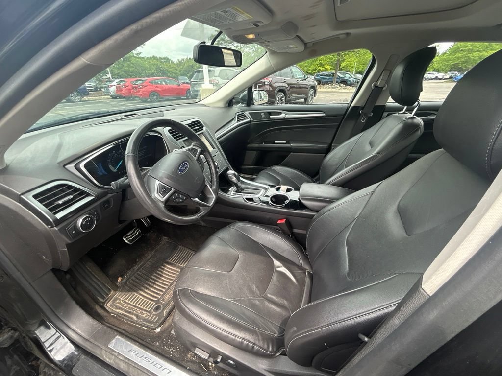 Used 2013 Ford Fusion Titanium FWD image 5