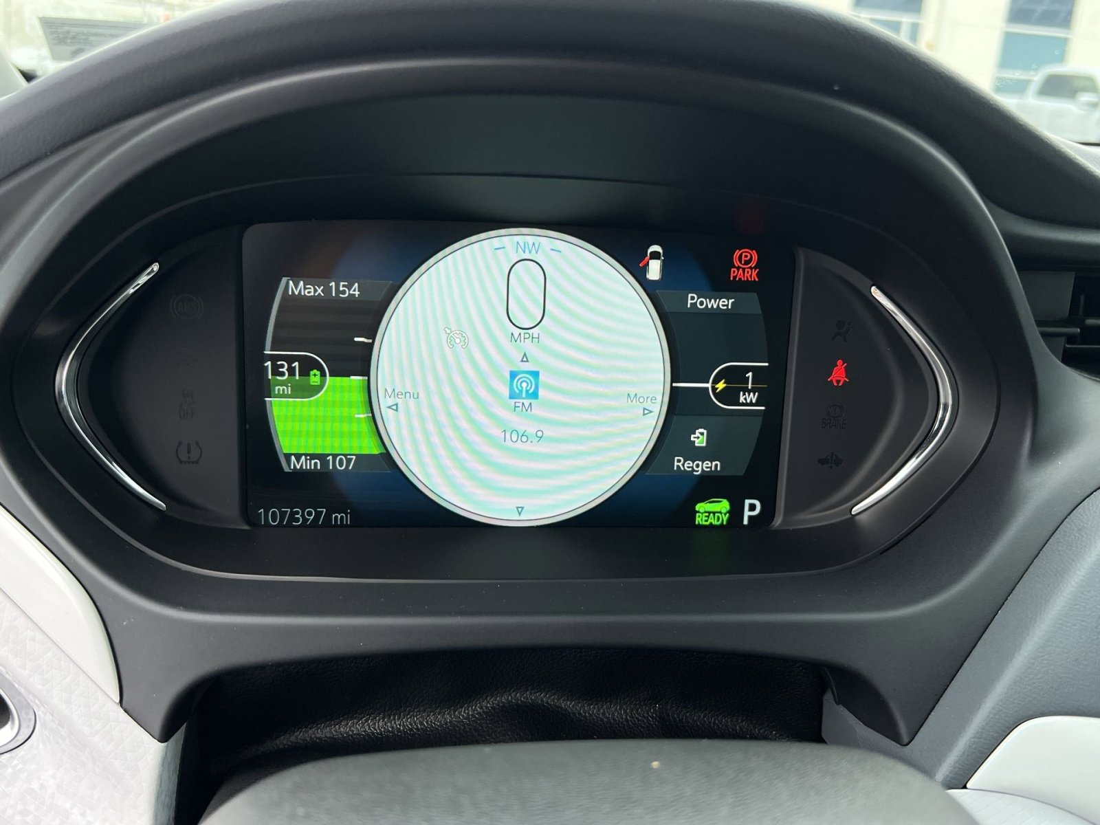 Used 2019 Chevrolet Bolt Premier w/ Infotainment Package image 17